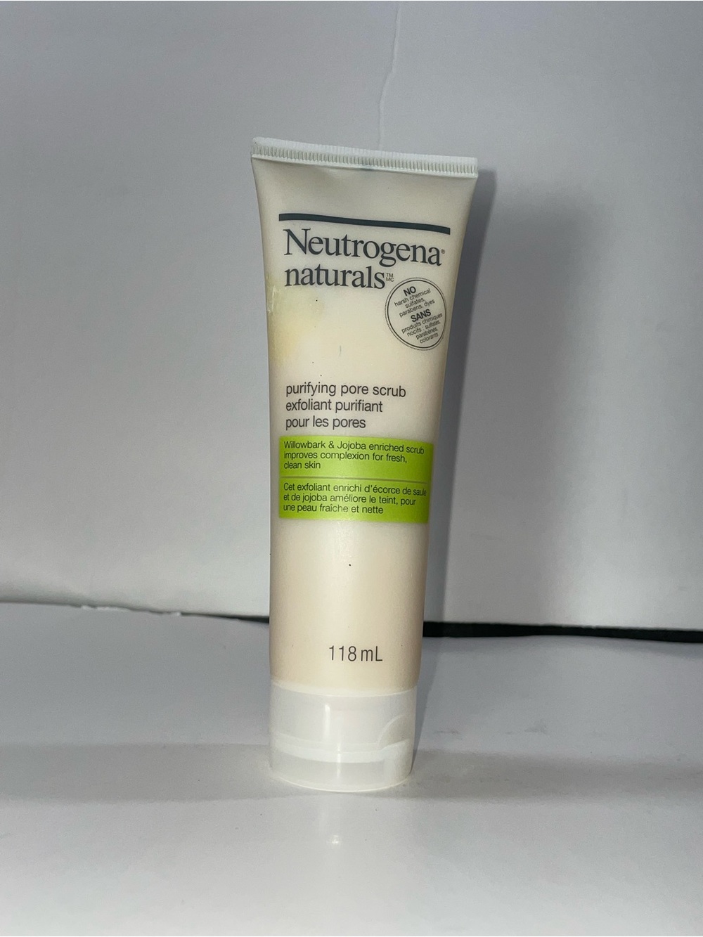 Neutrogena Naturals Purifying Pore Scrub Facial Cleanser 4 oz 118ml